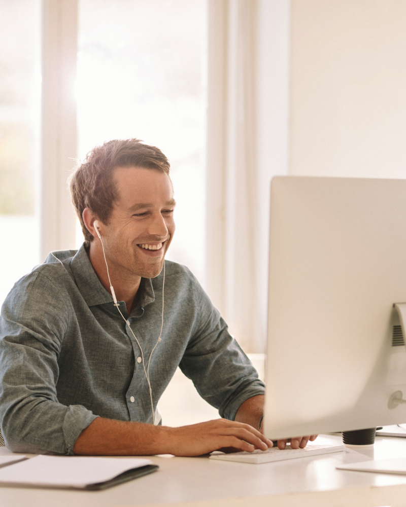 Who This Fits Fractional CMO